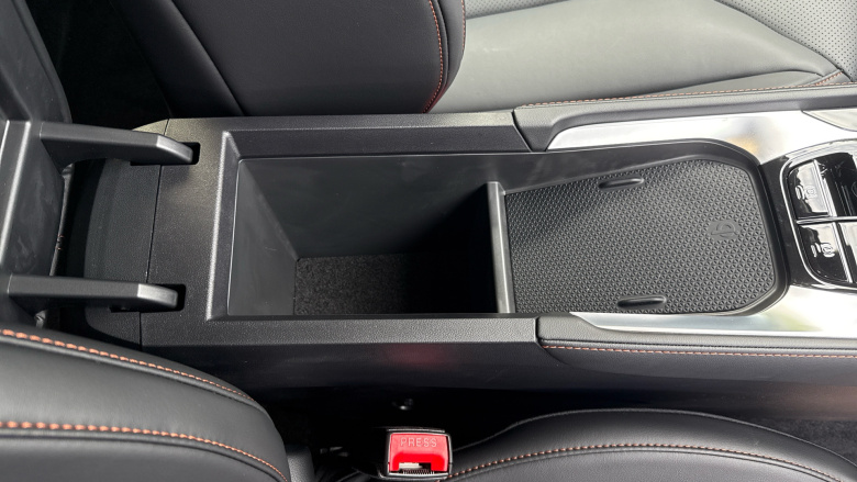 MG HS 1.5 T-GDI Trophy 5dr DCT Petrol Hatchback